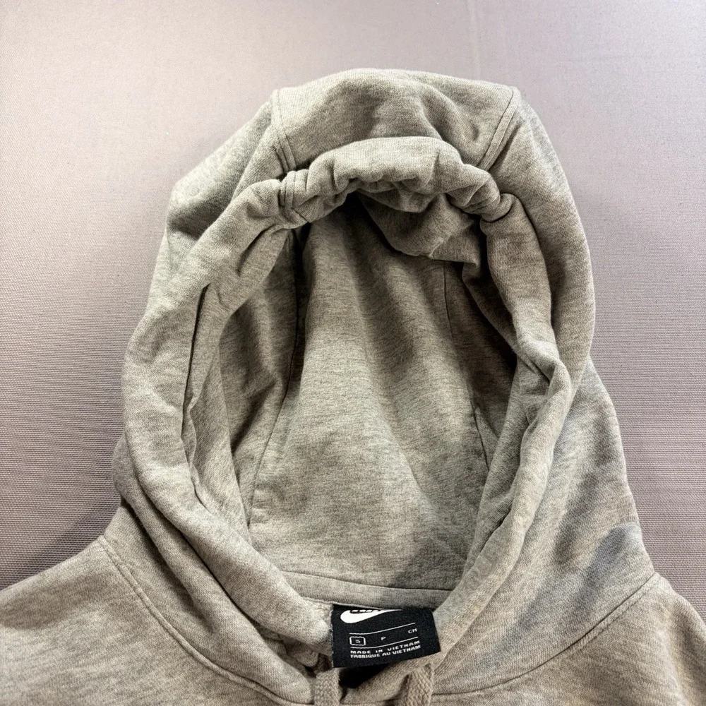 Nike Sportswear Women’s Small Gray Fleece Pullover Hoodie Mini Swoosh Logo